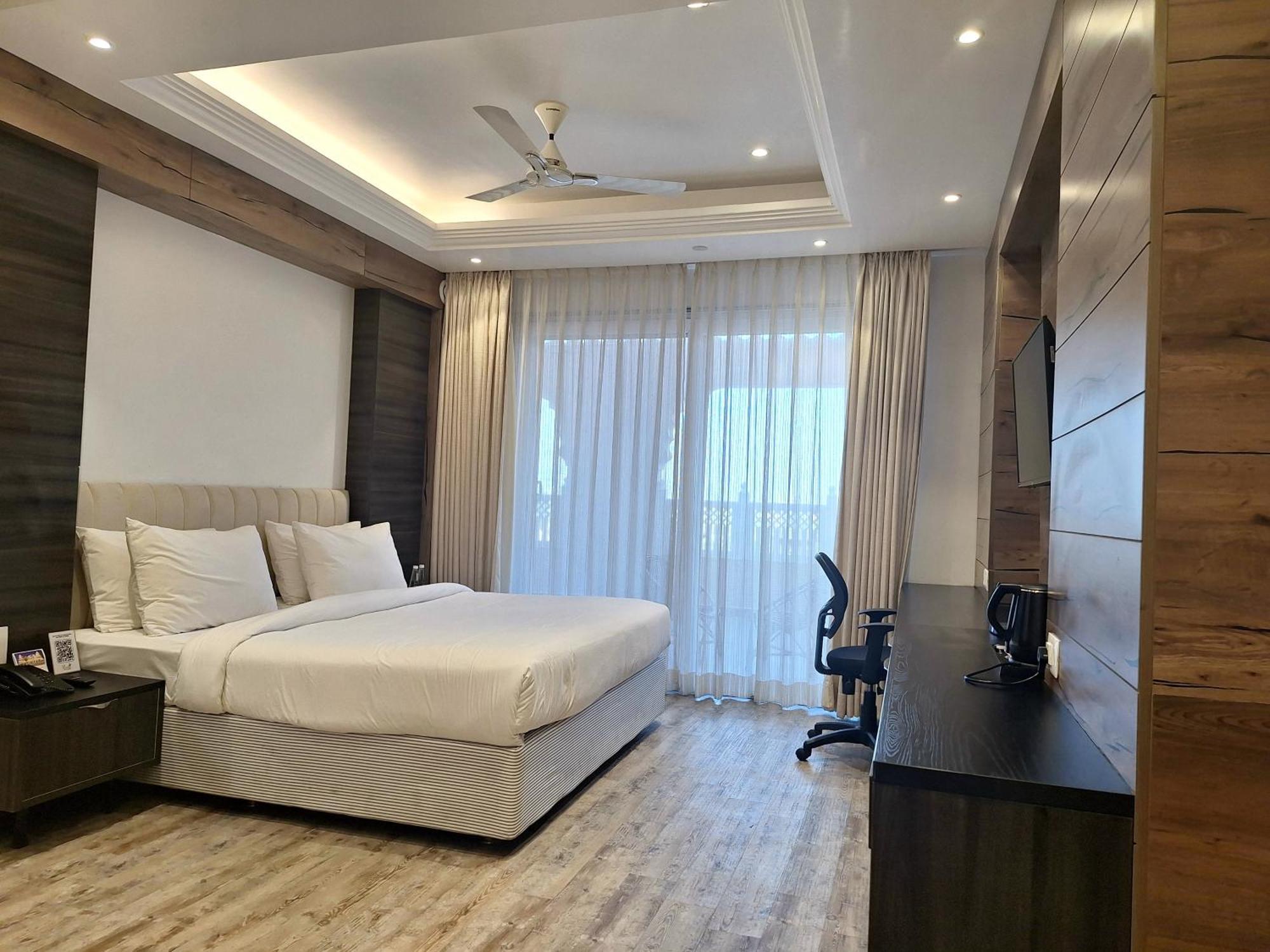 The Utopia Resort Sanchi Luaran gambar